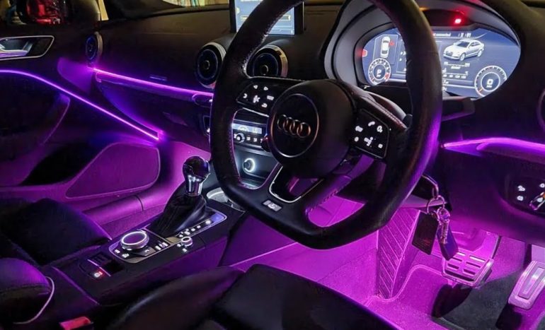 Салон автомобиля: тренды комфорта, подсветки и «тихой» роскоши